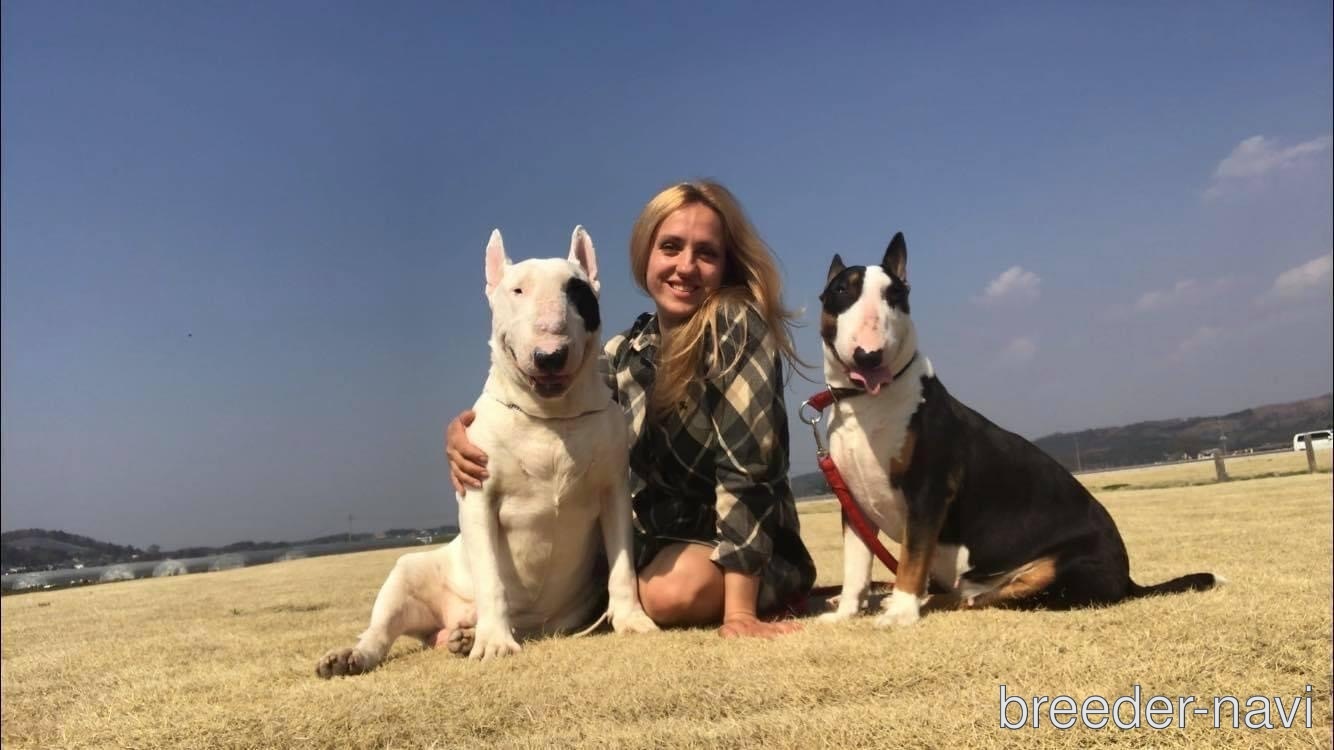 マニコナタリヤ